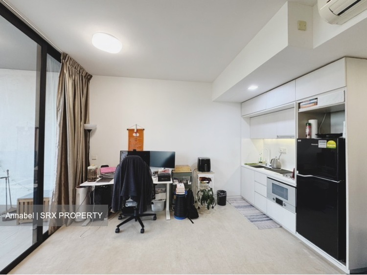 Fulcrum (D15), Condominium #488904511